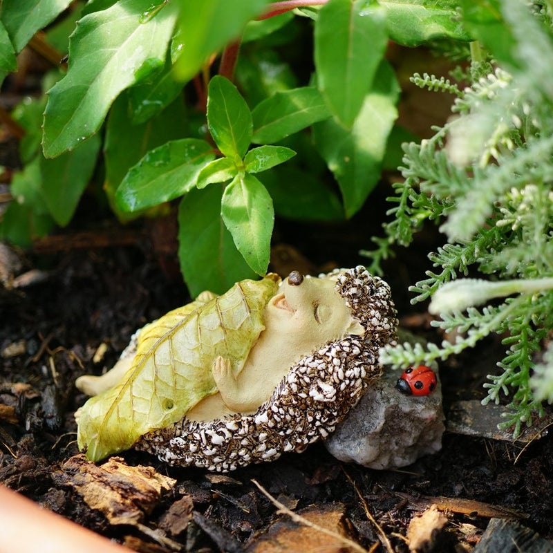 Top Collection 4408 Miniature Fairy Garden & Terrarium Hedgehog Sleeping with Leaf Blanket Statue, Small - Image 2